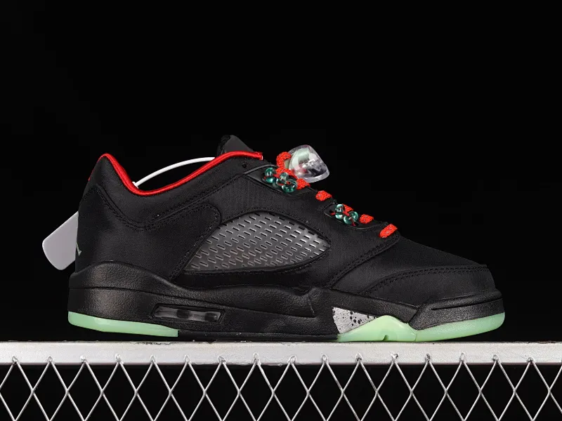 All categories Air Jordan Jordan series basketball shoes Air Jordan 5 G version Clot x Air Jordan 5 Retro Low "CNY" AJ5 Jordan 5 Chinese New Year Black Red Silk Jade Luminous Tear DM4640-036